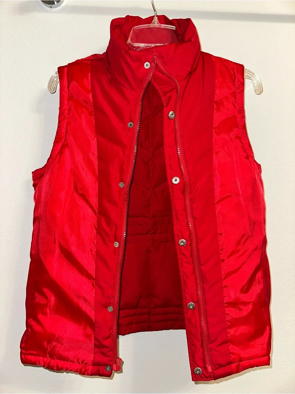 Athletic Works Red Quilted Women's Puffer Vest Ladies M 8/10 - Picture 9 of 10